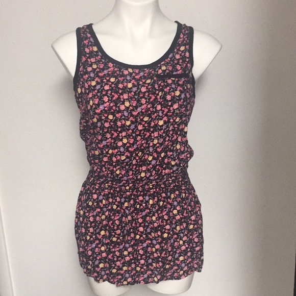 Forever 21 Twenty One Floral Tunic